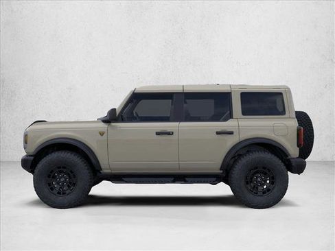 New 2026 Ford Bronco Badlands image 3