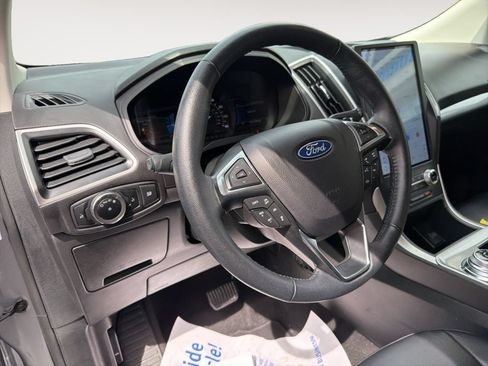 Used 2024 Ford Edge SEL AWD/4WD image 15