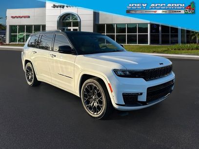 New 2025 Jeep Grand Cherokee L Summit w/ Advanced Protech Group IV