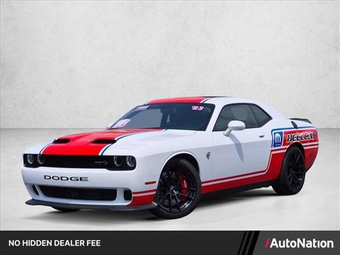 Used 2023 Dodge Challenger SRT Hellcat RWD image 1