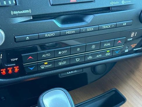 Certified 2022 Lexus RX 450h AWD w/ Premium Package image 25