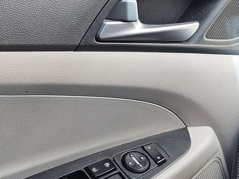 Used 2017 Hyundai Tucson SE FWD image 8