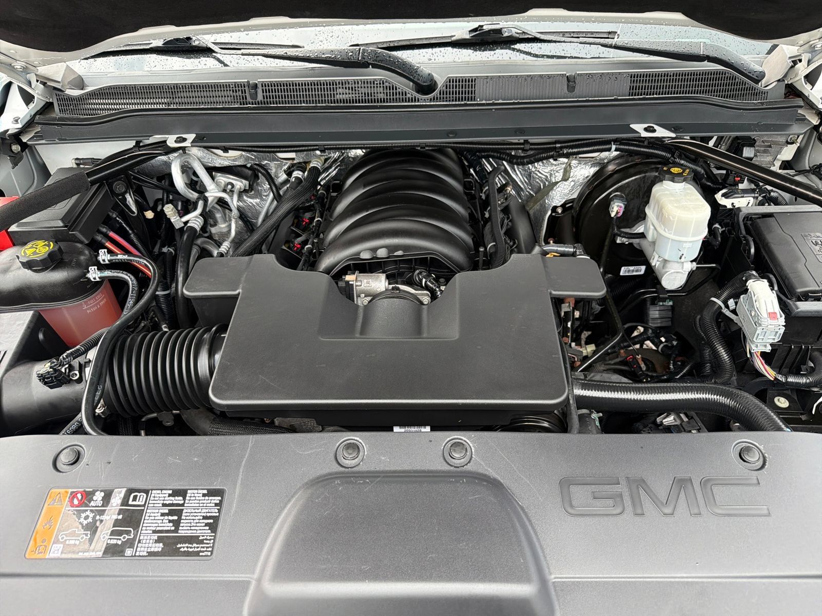 Used 2018 GMC Yukon XL Denali w/ Denali Ultimate Package AWD/4WD image 26