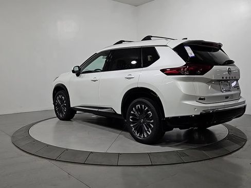 New 2026 Nissan Rogue Platinum w/ Platinum Premium Package AWD/4WD image 3