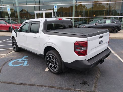 Used 2025 Ford Maverick Lariat AWD/4WD image 5