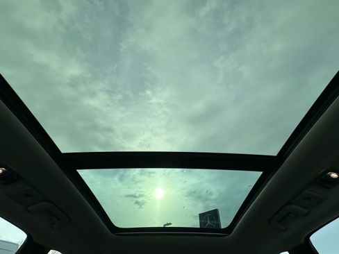 Used 2021 Volvo XC60 T5 Inscription image 18