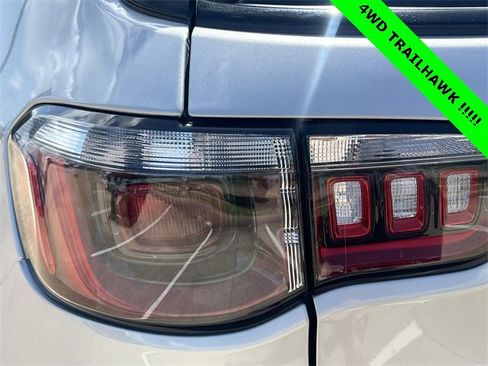 Used 2024 Jeep Compass Trailhawk image 13