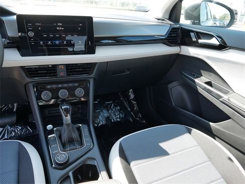 New 2025 Volkswagen Taos S image 10