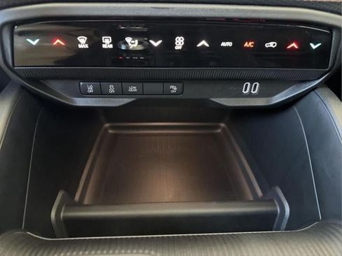 New 2026 Jeep Cherokee Limited AWD/4WD image 56