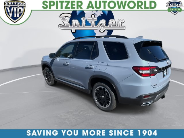 New 2026 Honda Pilot Touring image 11