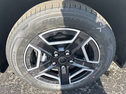 New 2026 Jeep Cherokee Limited AWD/4WD image 31