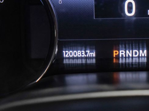 Used 2021 Ford F350 XLT w/ XLT Premium Package image 19