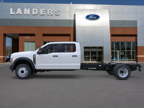 New 2026 Ford F450 XL image 3