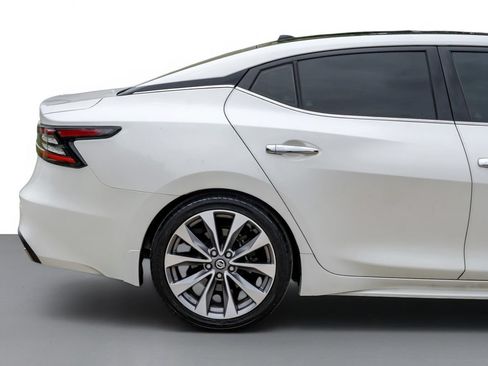 Used 2022 Nissan Maxima Platinum w/ Sport Mat Group FWD image 6