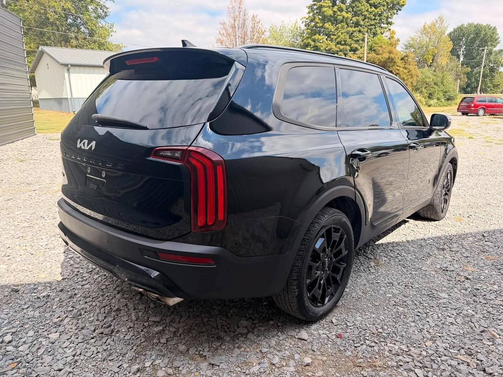 Used 2022 Kia Telluride EX w/ EX Premium Package AWD/4WD image 5