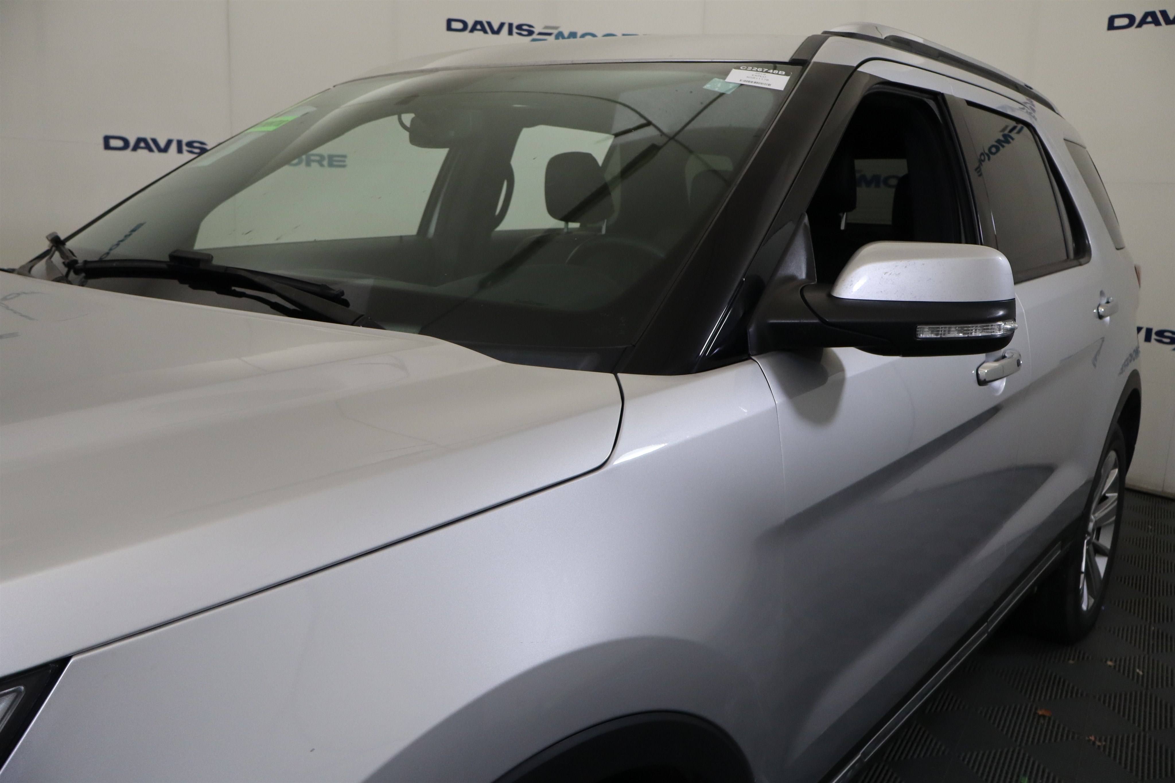 Used 2019 Ford Explorer Limited w/ Class III Trailer Tow Package AWD/4WD image 13