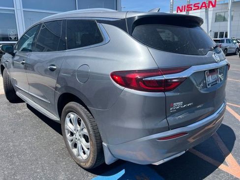 Used 2020 Buick Enclave Avenir w/ Avenir Technology Package AWD/4WD image 3