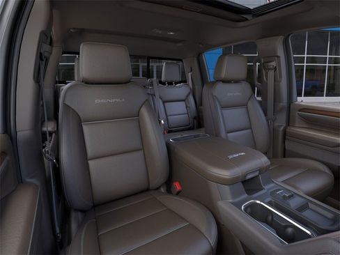 New 2025 GMC Sierra 2500 Denali w/ Denali Reserve Package image 16