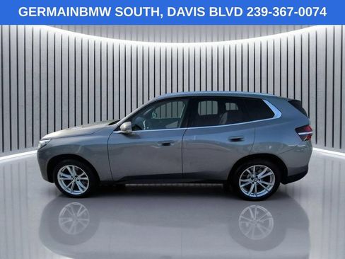 Used 2025 BMW X3 xDrive30i w/ Premium Package AWD/4WD image 8