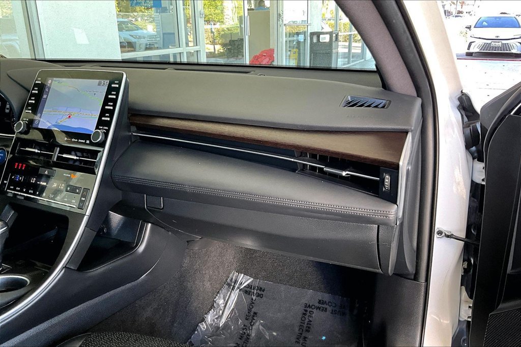 Used 2021 Toyota Avalon Limited w/ Advanced Safety Package FWD image 26