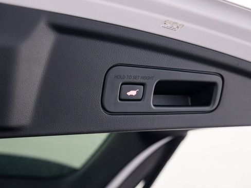 Used 2023 Acura MDX Type S image 35