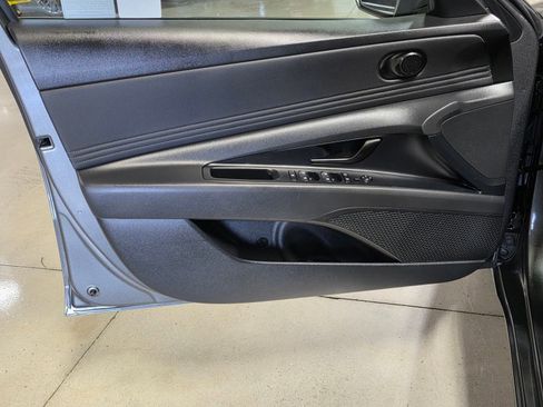 Certified 2025 Hyundai Elantra Sport FWD image 20