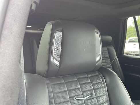 Used 2021 Cadillac Escalade Sport Platinum w/ Heavy-Duty Trailer Package image 44