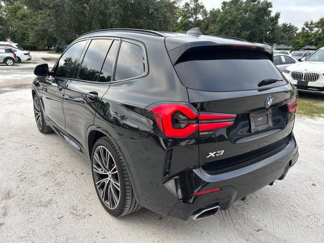 Used 2022 BMW X3 xDrive30i w/ M Sport Package 2 AWD/4WD image 3