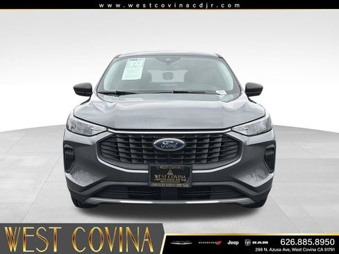 Used 2024 Ford Escape Active AWD/4WD image 3