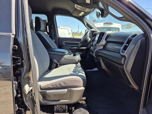 Used 2024 RAM 2500 Big Horn image 14