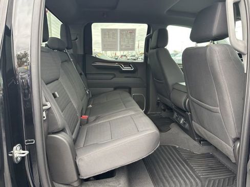 Used 2023 GMC Sierra 1500 Elevation image 23