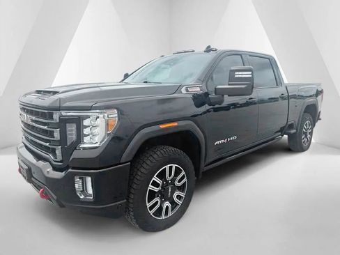 Used 2023 GMC Sierra 2500 AT4 w/ AT4 Premium Plus Package AWD/4WD image 3