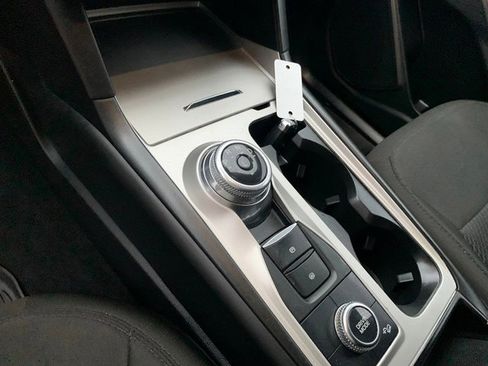 Used 2022 Ford Explorer XLT w/ Class IV Trailer Tow Package image 29