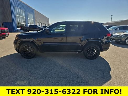 Used 2019 Jeep Grand Cherokee Altitude AWD/4WD image 3