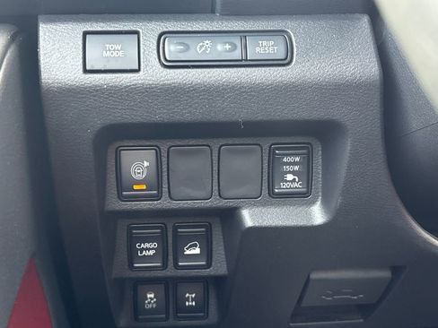 Used 2023 Nissan Frontier PRO-4X w/ Pro-4X Premium Package image 24