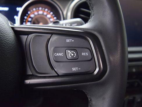 Used 2023 Jeep Wrangler Unlimited Sport image 36