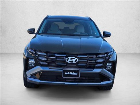Used 2025 Hyundai Tucson SEL FWD image 6