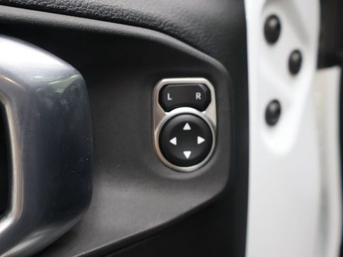 Used 2022 Jeep Gladiator Sport AWD/4WD image 19