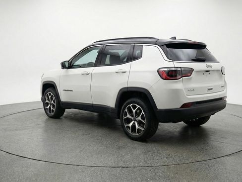 Used 2025 Jeep Compass Limited AWD/4WD image 6