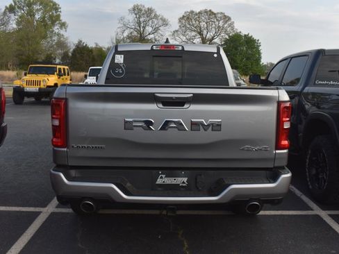 Used 2025 RAM 1500 Laramie w/ Laramie Southwest Edition image 6