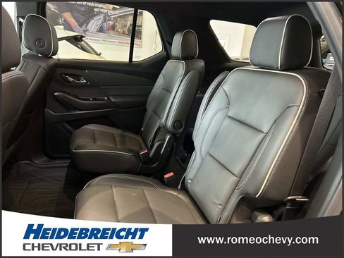 Certified 2023 Chevrolet Traverse Premier w/ LPO, Floor Liner Package image 14