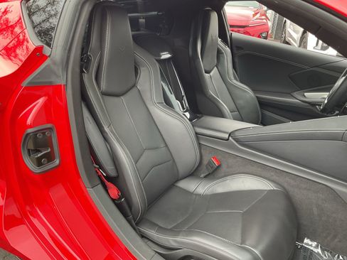 Used 2024 Chevrolet Corvette Stingray Coupe w/ 1LT RWD image 17