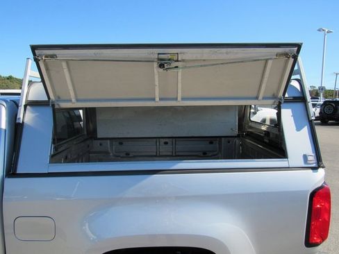 Used 2019 Chevrolet Colorado W/T w/ WT Convenience Package image 24