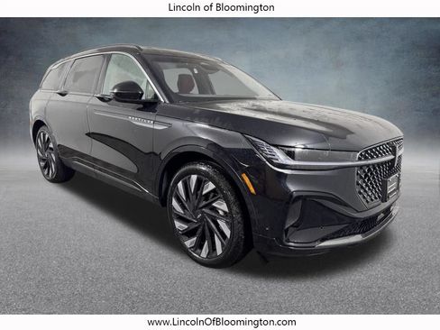 Used 2024 Lincoln Nautilus Black Label w/ Jet Appearance Package (87T) AWD/4WD image 10