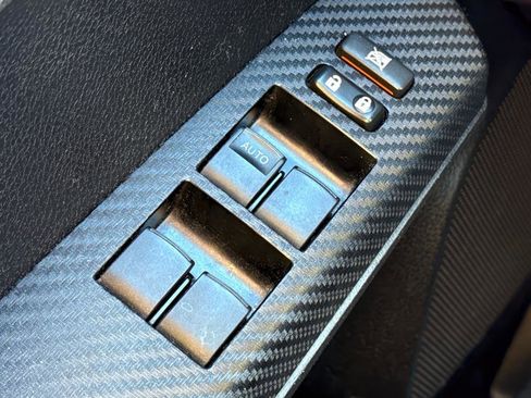 Used 2015 Toyota RAV4 LE image 16