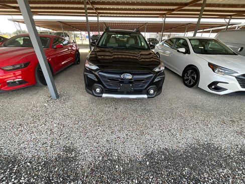 Used 2025 Subaru Outback Limited AWD/4WD image 81