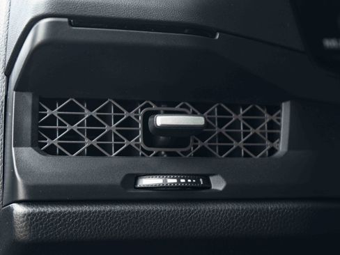 Used 2025 Honda Accord SE image 41