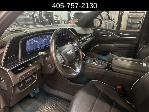 Used 2022 Cadillac Escalade ESV Sport image 10