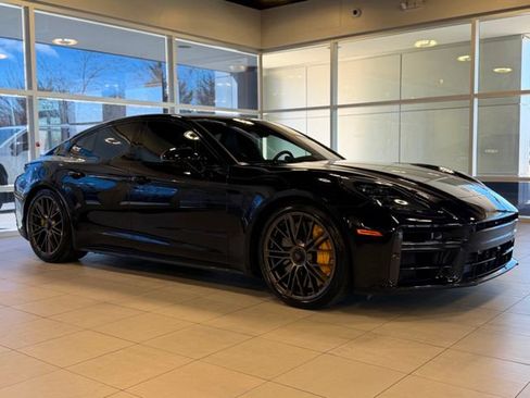Used 2025 Porsche Panamera Turbo S image 6
