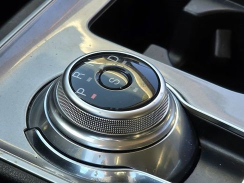 Used 2023 Ford Edge SEL image 31